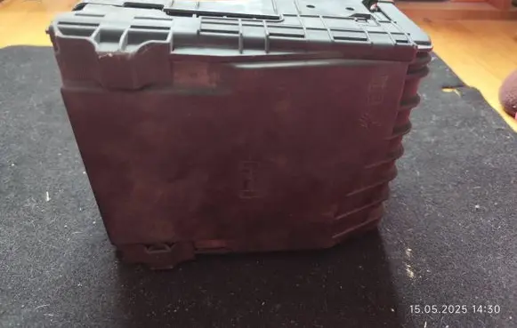 Skoda Superb B6 (3T) Fuse box set 1K0937629A 1K0937118 1K0937132F