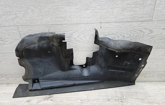 BMW Z4 E89 Intercooler air guide/duct channel 7192197