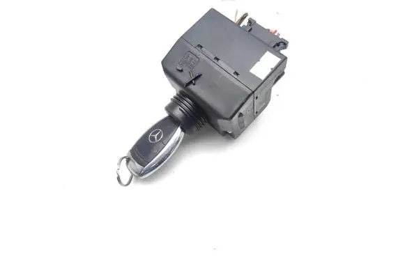 Mercedes-Benz C W203 Ignition lock 2095453308