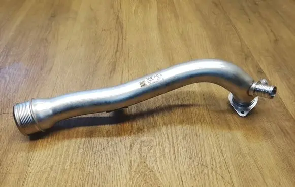 Porsche Macan (95B) Turbo air intake inlet pipe/hose 06M145673DH