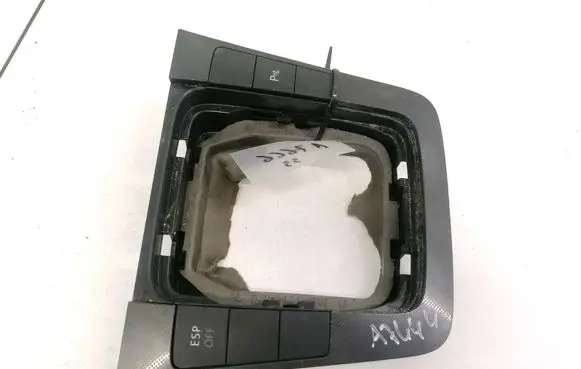 Volkswagen PASSAT B6 ESP (stability program) switch 3C0864263 0546105851