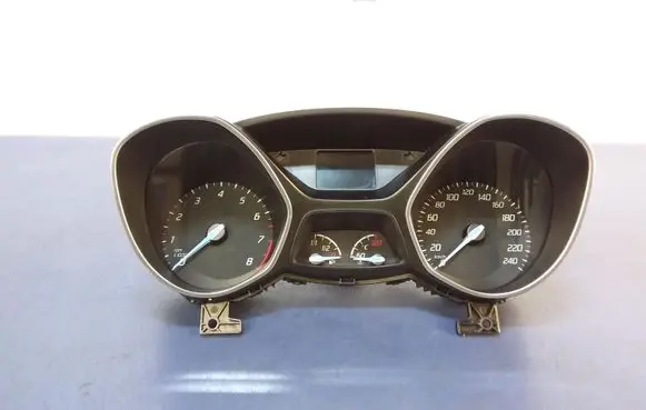 Ford Focus Speedometer (instrument cluster) BM5T- 10849-BAG