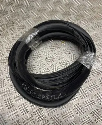 Volvo S80 Front door rubber seal 