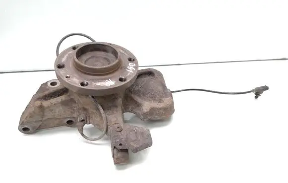 Volkswagen Crafter Front wheel hub spindle knuckle A9065400317