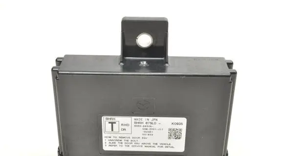 Mazda 3 Door control unit/module BHRH675L0