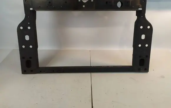 Fiat 500 Radiator support slam panel