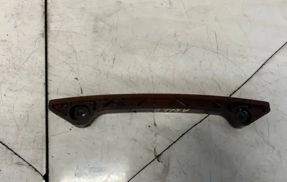 Mazda 5 Slide rail for timing chain 
