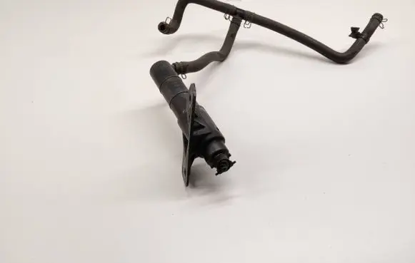 KIA Sportage Headlight washer spray nozzle