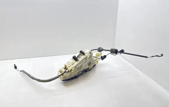 Mercedes-Benz S W221 Rear door lock A2217300835
