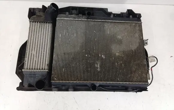 Peugeot 407 Radiator set P9646474780 9645682880