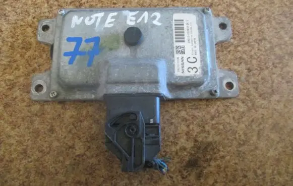 Nissan Note (E12) Gearbox control unit/module EMU10032N