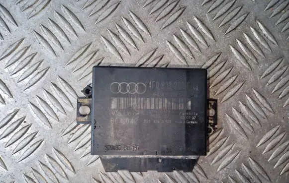 Audi A6 S6 C6 4F Gateway control module 4F0919283F 4F0910283F