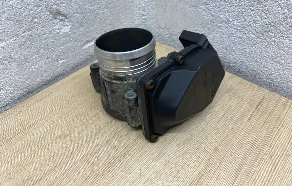 Ford Mondeo MK IV Throttle valve 9M5Q9E926AA 2103130409 A2C83077300