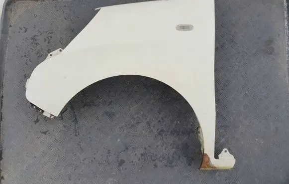 Citroen Nemo Fender