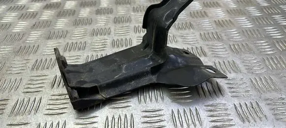Volvo XC60 Radiator support slam panel bracket 