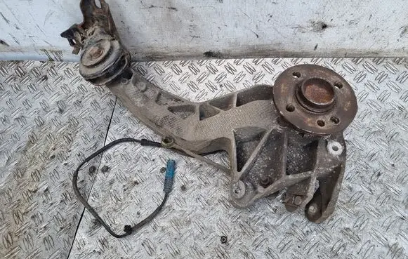 Mini One - Cooper Coupe R56 Rear wheel hub 33326780001 6780001