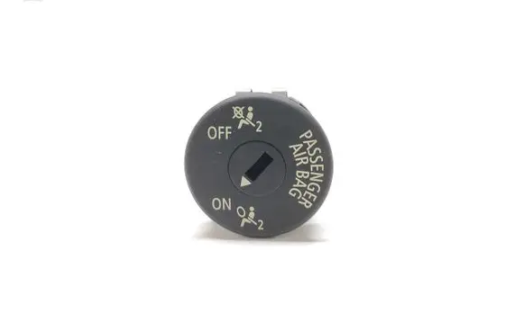 Passenger airbag on/off switch