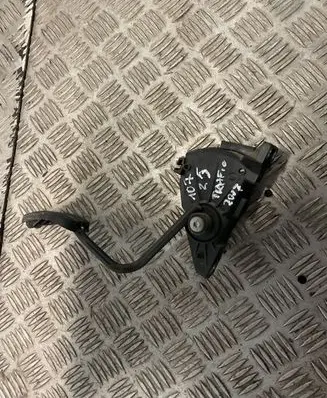 Renault Trafic II (X83) Accelerator throttle pedal