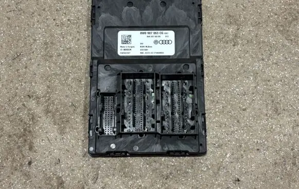 Audi A4 S4 B9 Comfort/convenience module 8W0907063