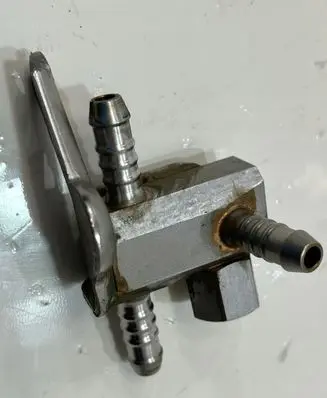 Fuel pressure sensor