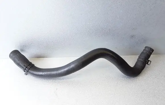 Volvo S80 Engine coolant pipe/hose