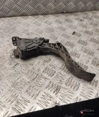 Volkswagen Golf IV Accelerator throttle pedal 6q1721503c