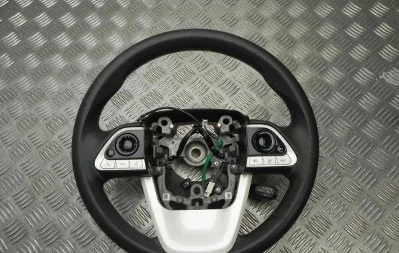 Toyota Prius (XW50) Steering wheel 4510047230