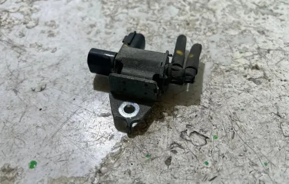 Nissan Maxima A36 Vacuum valve K5T46673 6314 N1SSAN