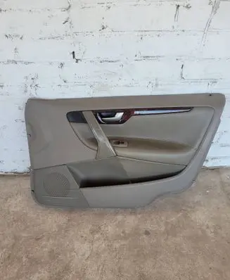 Volvo S60 Front door card panel trim