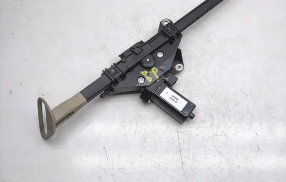Mercedes-Benz E A207 Seat belt height adjuster A2078600282 A2078600457