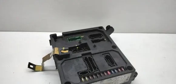 Ford Galaxy Fuse module 7M3962258AC