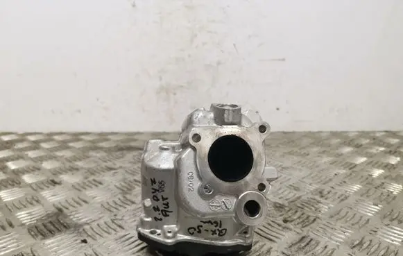 Infiniti QX30 EGR valve A6511400860Q06