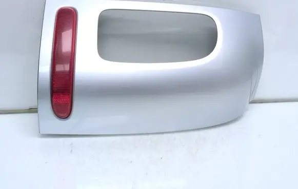 Mini One - Cooper Clubman R55 Rear/tail light trim molding 7240232 51137240232