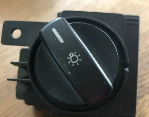 Mercedes-Benz B W245 Light switch 1695451304 0293823 32220301