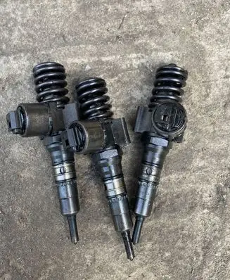 Audi A6 S6 C6 4F LP gas injectors set 