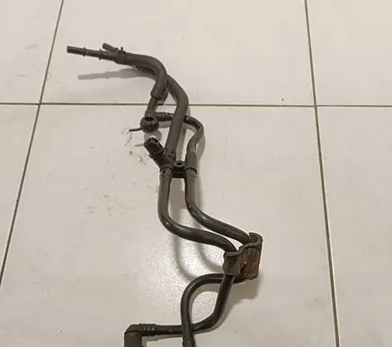 Hyundai Santa Fe Fuel line pipe 314552F020