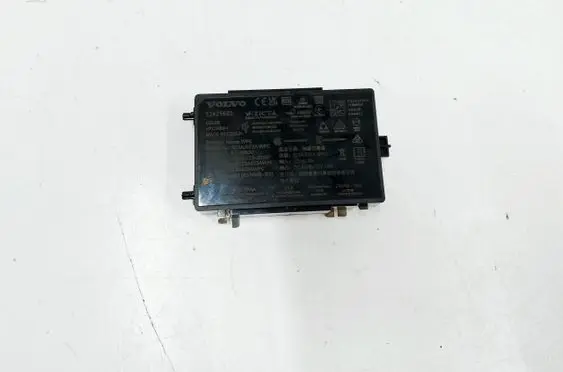 Volvo XC40 Wireless charging module 32425605