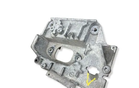 Nissan Juke I F15 Gearbox mounting bracket 03622
