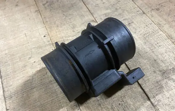 Mercedes-Benz ML W163 Mass air flow meter A0000941748 0000941748