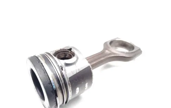Peugeot Partner Piston with connecting rod 9HX