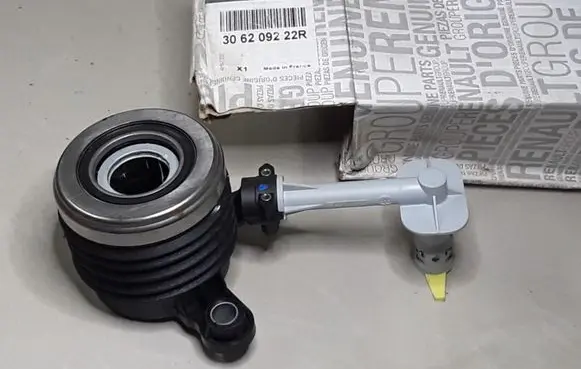 Renault Scenic II - Grand scenic II Clutch slave cylinder 306209222R