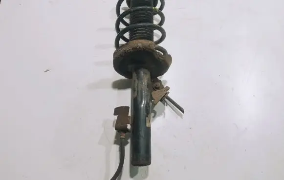 Mazda 3 I Front shock absorber with coil spring