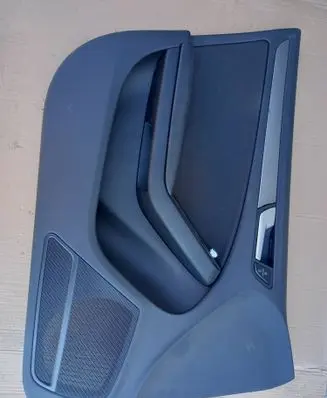 Audi A5 8T 8F Front door card panel trim 8T8867105