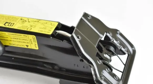 Audi Q5 SQ5 Lift Jack 8R0011031C