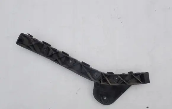 KIA Ceed Front bumper mounting bracket