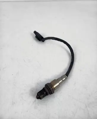 BMW 5 F10 F11 Lambda probe sensor 8570230