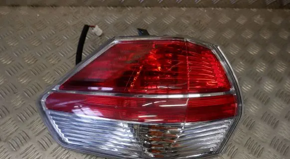 Nissan X-Trail T32 Rear/tail lights 265554CA0B
