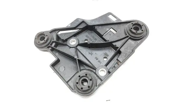Volkswagen Tiguan Allspace ABS pump bracket 5Q0614235