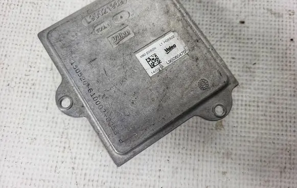 BMW X1 E84 LED ballast control module L1H03S02 L90060470