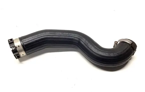 Intercooler hose/pipe